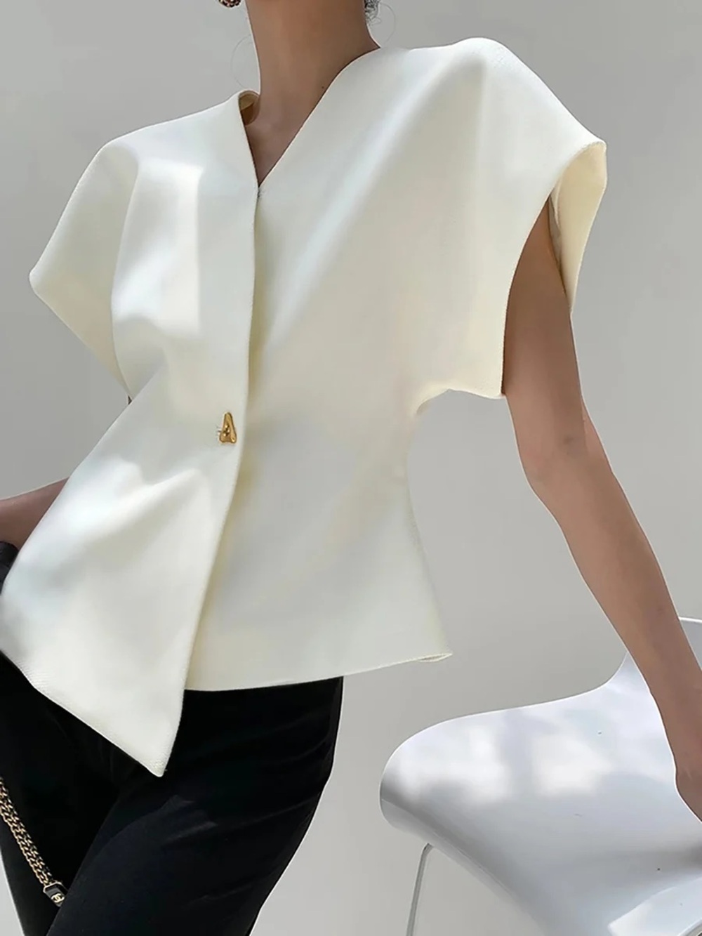Commense Trendy V-Neck Button Down Blouse - Picture 9 of 14
